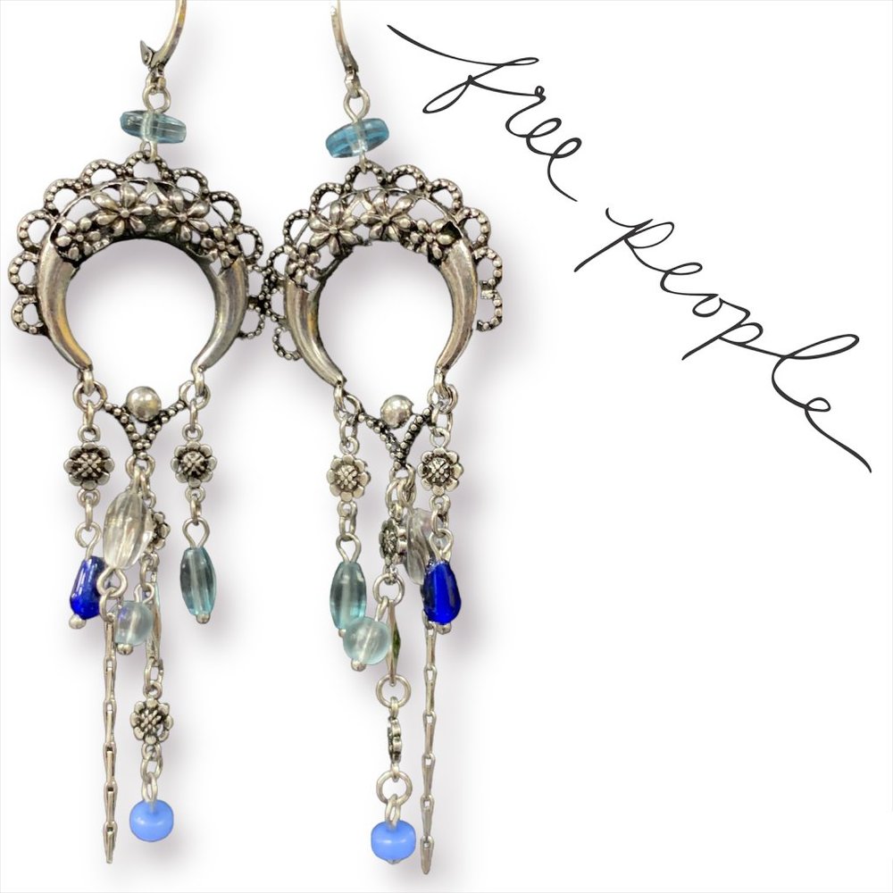 New FREE PEOPLE Dangle Earrings Monty Silver Tone Blue Gem Festival Boho NWT